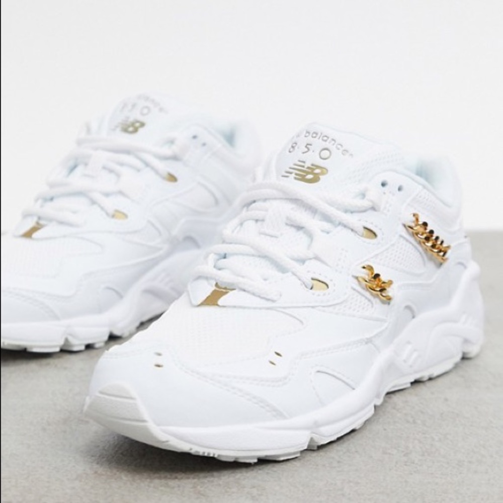 New Balance 850 Sneakers